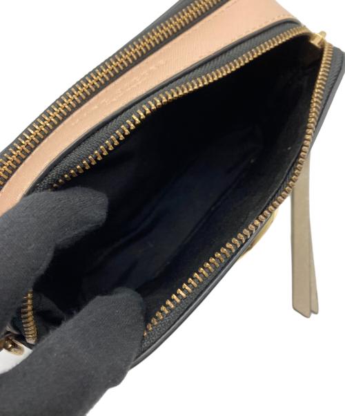MARC JACOBS（マークジェイコブス）MARC JACOBS (マークジェイコブス) ショルダーポーチ グレージュの古着・服飾アイテム