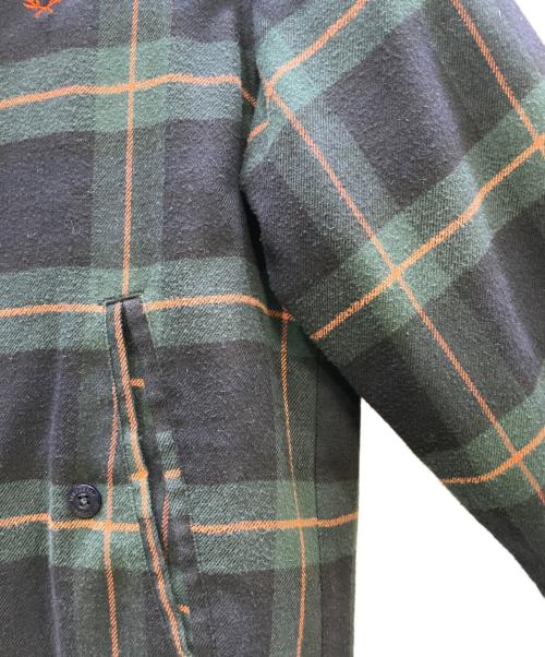 FRED PERRY（フレッドペリー）FRED PERRY (フレッドペリー) ブルゾン グリーン×オレンジ サイズ:Mの古着・服飾アイテム