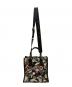 MARC JACOBS (マークジェイコブス) Medium Sticker Print Canvas Standard Supply Tote：13000円