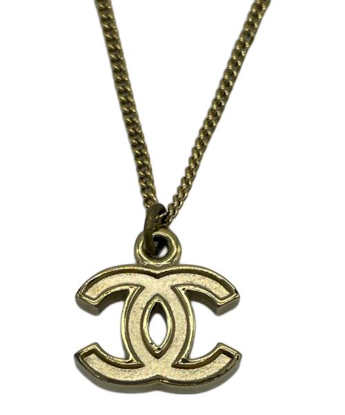 CHANEL（シャネル）CHANEL (シャネル) ネックレス ゴールド×サーモンピンクの古着・服飾アイテム