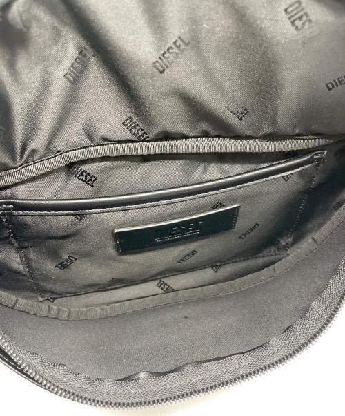DIESEL（ディーゼル）DIESEL (ディーゼル) ボディーバッグ ブラック 未使用品の古着・服飾アイテム