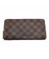 LOUIS VUITTON（ルイ ヴィトン）の古着「ダミエ ラウンドファスナージッピーウォレット」｜ブラウン