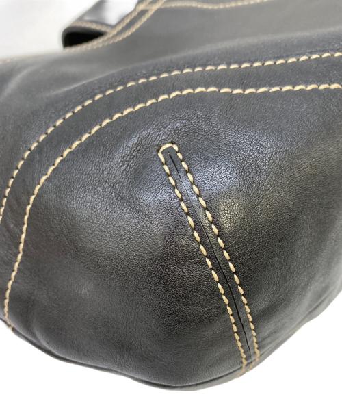 COACH（コーチ）COACH (コーチ) ソーホー レザーバックル ホーボーバッグ ブラックの古着・服飾アイテム