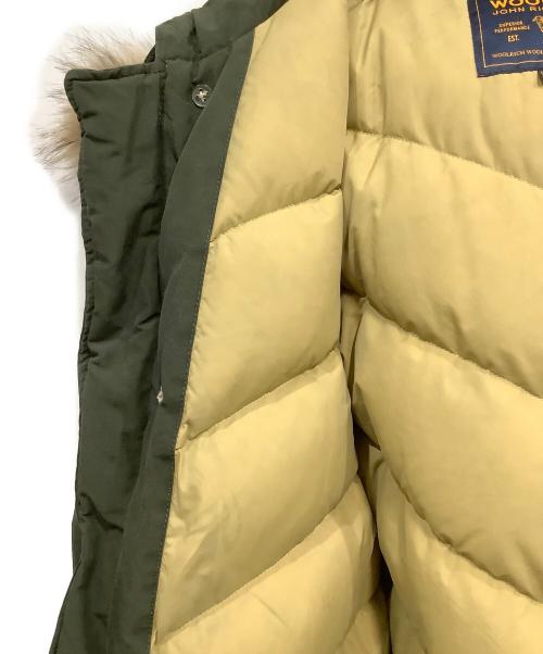 WOOLRICH（ウールリッチ）WOOLRICH (ウールリッチ) ARCTIC PARKA ダウンジャケット グリーン サイズ:Mの古着・服飾アイテム