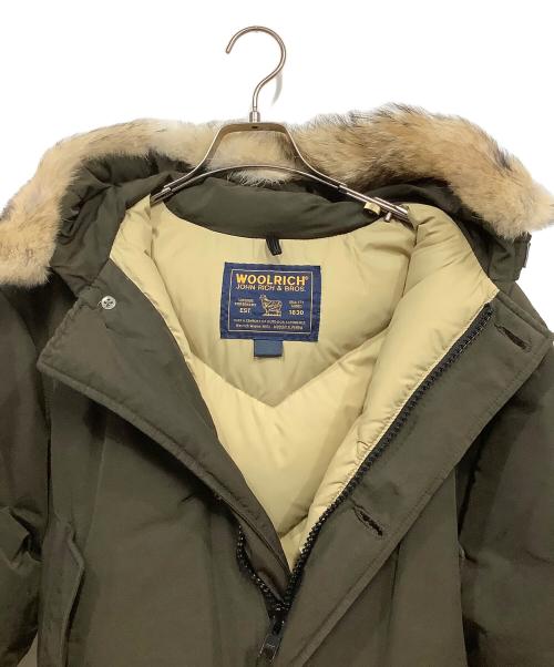 WOOLRICH（ウールリッチ）WOOLRICH (ウールリッチ) ダウンジャケット オリーブ サイズ:記載なしの古着・服飾アイテム