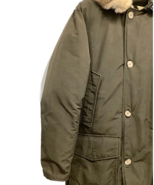 WOOLRICH（ウールリッチ）WOOLRICH (ウールリッチ) ダウンジャケット オリーブ サイズ:記載なしの古着・服飾アイテム
