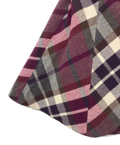 BURBERRY BLUE LABEL（バーバリーロンドンブルーレーベル）BURBERRY BLUE LABEL (バーバリーロンドンブルーレーベル) ウール フレアスカート パープル サイズ:34の古着・服飾アイテム
