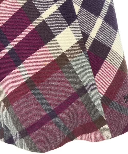 BURBERRY BLUE LABEL（バーバリーロンドンブルーレーベル）BURBERRY BLUE LABEL (バーバリーロンドンブルーレーベル) ウール フレアスカート パープル サイズ:34の古着・服飾アイテム