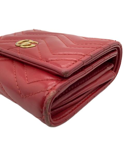 GUCCI（グッチ）GUCCI (グッチ) 2つ折り財布 レッドの古着・服飾アイテム