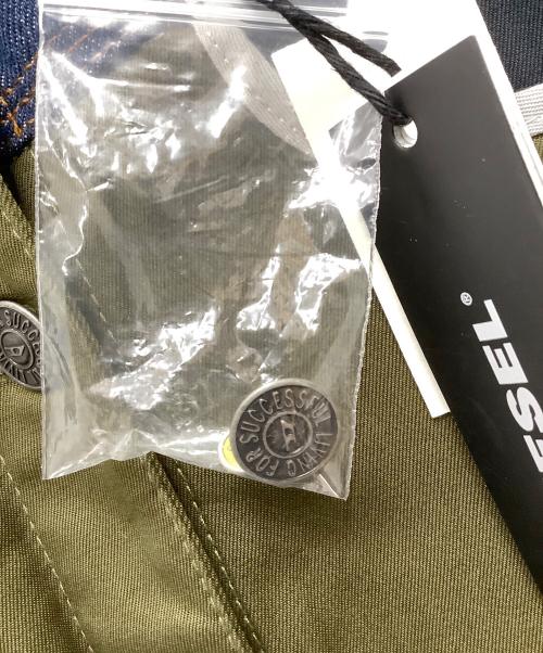 DIESEL（ディーゼル）DIESEL (ディーゼル) スカート インディゴ×オリーブ サイズ:23 未使用品の古着・服飾アイテム