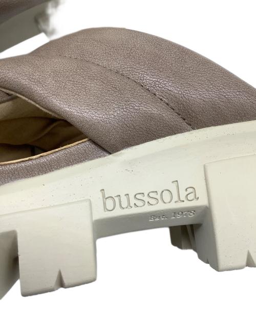 bussola（ブソラ）bussola (ブソラ) クロスベルト パデットサンダル ベージュ サイズ:38の古着・服飾アイテム