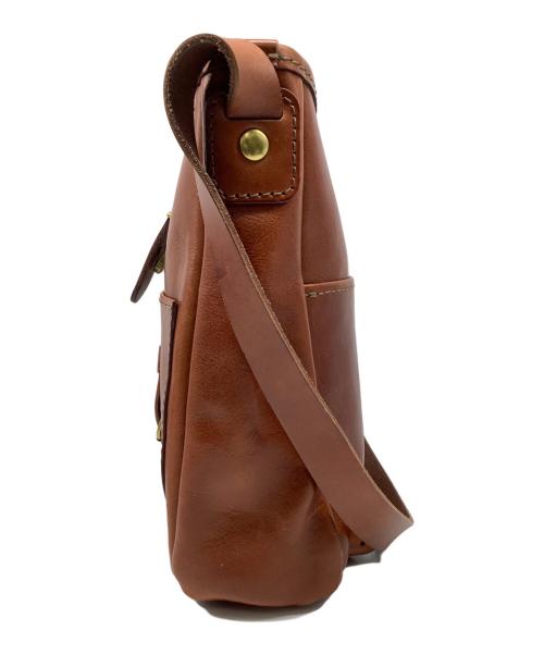 Herz（ヘルツ）Herz (ヘルツ) レザーショルダーバッグ ブラウンの古着・服飾アイテム