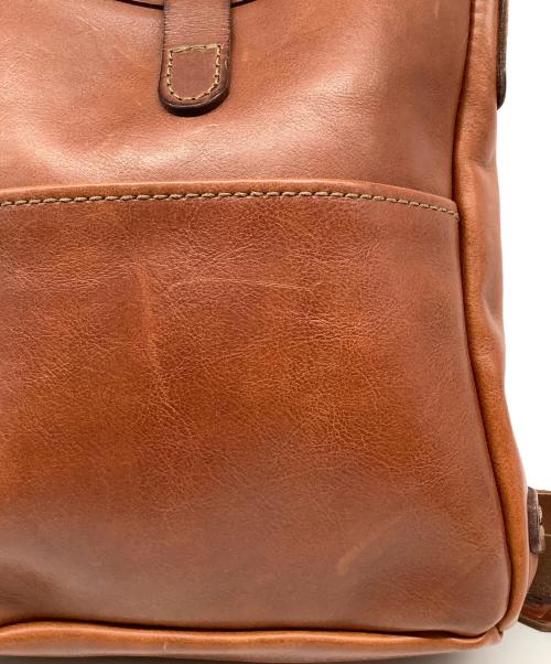 Herz（ヘルツ）Herz (ヘルツ) レザーショルダーバッグ ブラウンの古着・服飾アイテム