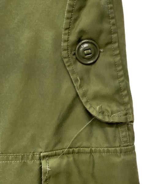 -（-）- (-) カナダ軍カーゴパンツ オリーブ サイズ:2 SHORT MEDIUMの古着・服飾アイテム