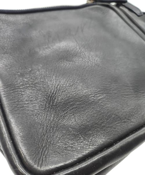 土屋鞄（ツチヤカバン）土屋鞄 (ツチヤカバン) ビークル トリジップボディーバッグ ブラックの古着・服飾アイテム