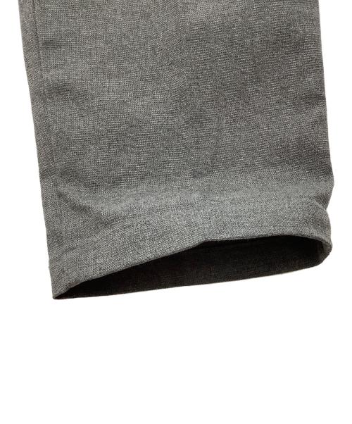 F.O.B FACTORY（エフオービー ファクトリー）F.O.B FACTORY (エフオービー ファクトリー) STA-PREST WIDE TROUSERS グレー サイズ:Mの古着・服飾アイテム