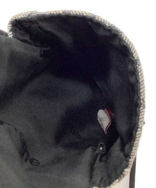 SUPREME（シュプリーム）SUPREME (シュプリーム) Fat Tip Jacquard Denim Neck Pouch グレー×ブラックの古着・服飾アイテム