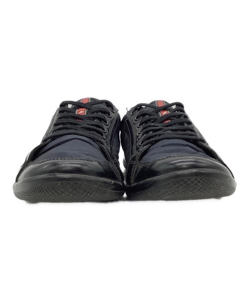 PRADA（プラダ）PRADA (プラダ) レザースニーカー ブラック サイズ:7 1/2の古着・服飾アイテム
