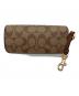 COACH (コーチ) シグネチャー 眼鏡ケース ブラウン：8000円