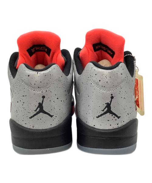 NIKE（ナイキ）NIKE (ナイキ) AIR JORDAN 5 RETRO LOW NEYMAR グレー サイズ:30cmの古着・服飾アイテム