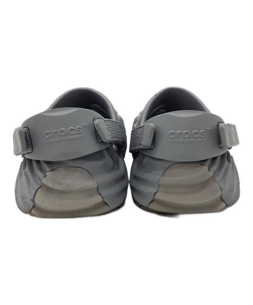 crocs（クロックス）crocs (クロックス) SALEHE BEMBURY サンダル グレー サイズ:Ｍ9の古着・服飾アイテム