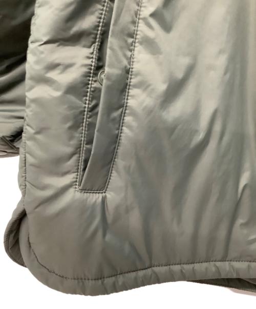 UNIQLO（ユニクロ）UNIQLO (ユニクロ) ANYA HINDMARCH (アニヤ・ハインドマーチ) パフテックシャツジャケット オリーブ サイズ:Sの古着・服飾アイテム