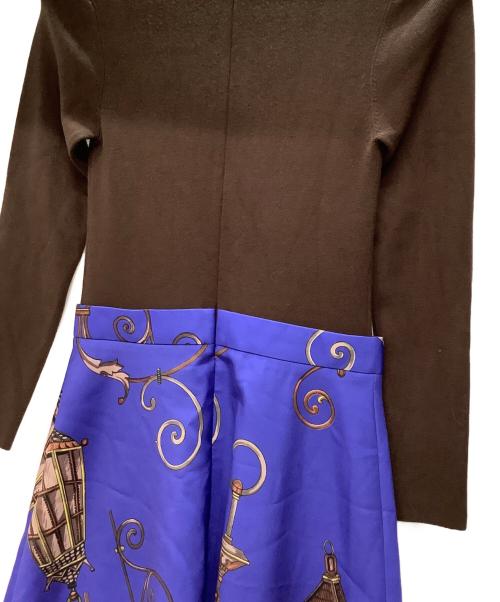 Pinky & Dianne（ピンキーアンドダイアン）Pinky & Dianne (ピンキーアンドダイアン) 冨張愛コラボ ニットコンビプリントワンピース ブルー×ブラウン サイズ:38の古着・服飾アイテム