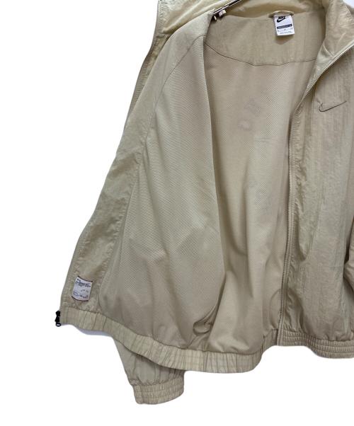 NIKE（ナイキ）NIKE (ナイキ) Oversized Woven Track Jacket ベージュ サイズ:XLの古着・服飾アイテム