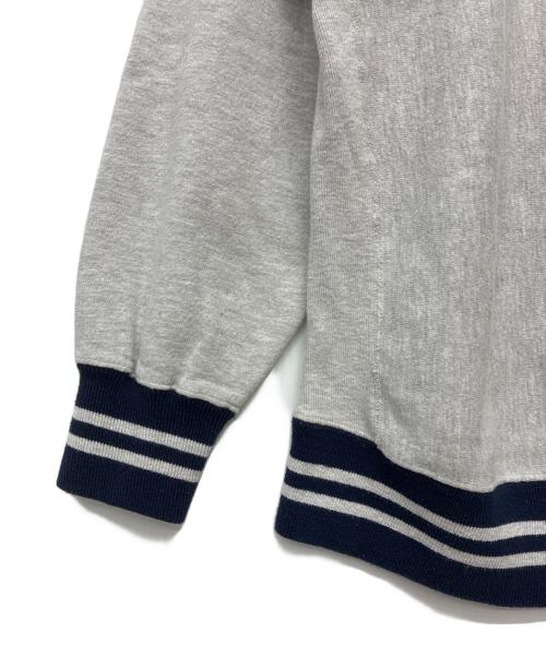 Champion（チャンピオン）Champion (チャンピオン) 90s USA製 reverse weave スクリプトロゴ リブライン スウェット グレー×ネイビー サイズ:Lの古着・服飾アイテム