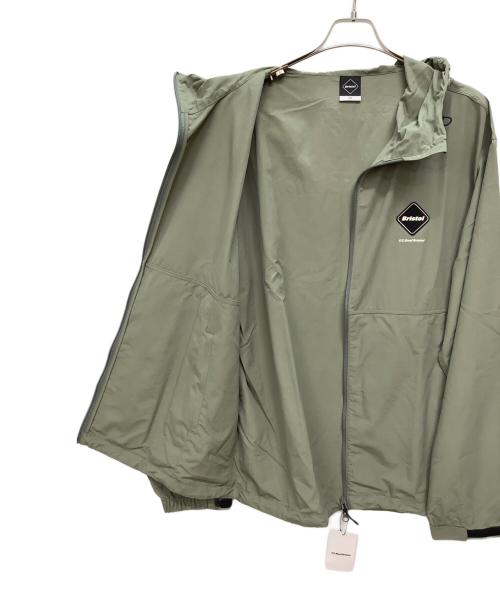 F.C.R.B.（エフシーレアルブリストル）F.C.R.B. (エフシーレアルブリストル) SUPPLEX NYLON HOODED BLOUSON グリーン サイズ:XXL 未使用品の古着・服飾アイテム