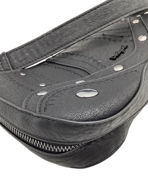 Desigual（デシグアル）Desigual (デシグアル) ハンドバッグ ブラックの古着・服飾アイテム