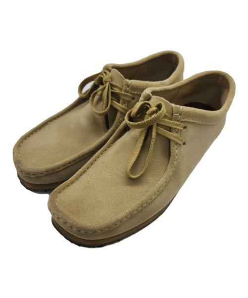 CLARKS ORIGINALS（クラークス オリジナルズ）CLARKS ORIGINALS (クラークス オリジナルズ) ワラビーシューズ ベージュ サイズ:26.5の古着・服飾アイテム