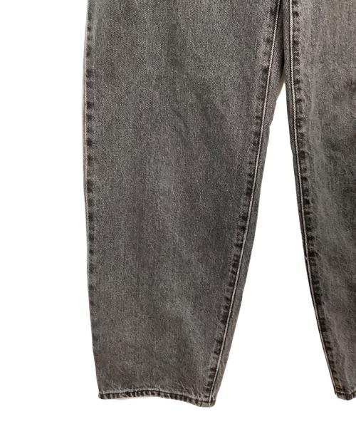 LEVI'S（リーバイス）LEVI'S (リーバイス) デニムパンツ グレー サイズ:W25の古着・服飾アイテム