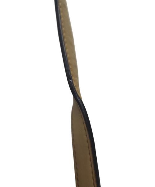 MCM（エムシーエム）MCM (エムシーエム) ハンドバッグ ベージュ×ブラウンの古着・服飾アイテム