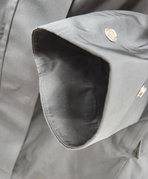 AIGLE（エーグル）AIGLE (エーグル) 【透湿防水】フィッシュテールフーデッドジャケット ブラック サイズ:36の古着・服飾アイテム