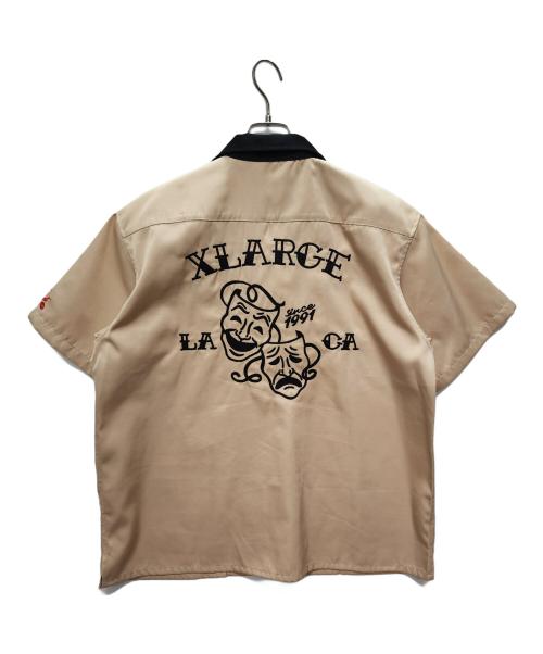X-LARGE（エクストララージ）X-LARGE (エクストララージ) 半袖シャツ ベージュ×ブラック サイズ:Lの古着・服飾アイテム