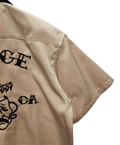 X-LARGE（エクストララージ）X-LARGE (エクストララージ) 半袖シャツ ベージュ×ブラック サイズ:Lの古着・服飾アイテム