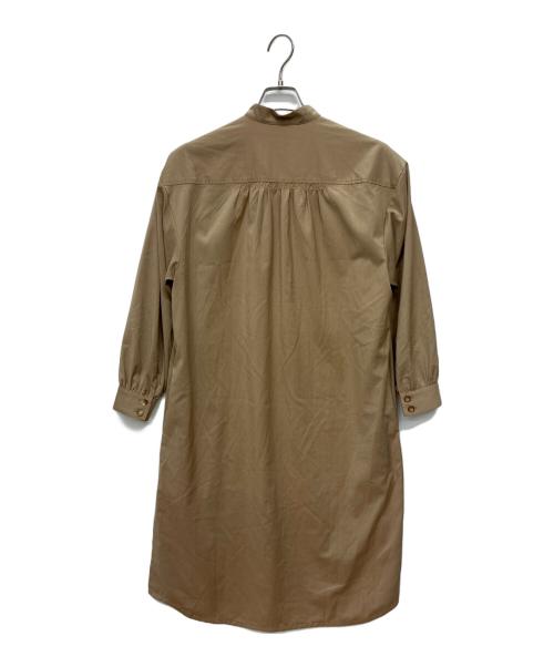 A.P.C.（アーペーセー）A.P.C. (アーペーセー) レーヨン混 スタンドプルオーバーワンピース ベージュ サイズ:34の古着・服飾アイテム