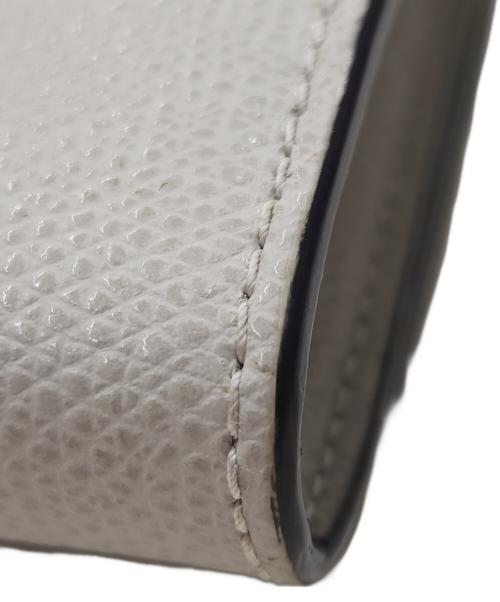 FURLA（フルラ）FURLA (フルラ) カメリア ロングウォレット ライトグレーの古着・服飾アイテム