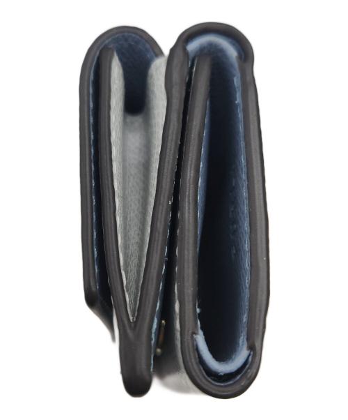 FURLA（フルラ）FURLA (フルラ) コンパクトウォレット/CAMELIA S COMPACT WALLET TRIFOLD ブルーの古着・服飾アイテム