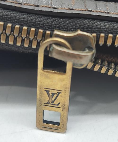 LOUIS VUITTON（ルイ ヴィトン）LOUIS VUITTON (ルイ ヴィトン) ボディーバッグ ブラウンの古着・服飾アイテム