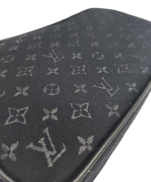 LOUIS VUITTON（ルイ ヴィトン）LOUIS VUITTON (ルイ ヴィトン) ポシェット ブラックの古着・服飾アイテム