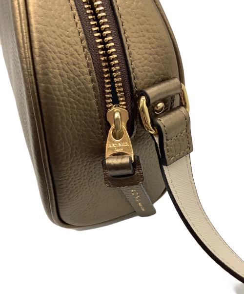 A.D.M.J.（エーディーエムジェイ）A.D.M.J. (エーディーエムジェイ) ショルダーバッグ ゴールドの古着・服飾アイテム