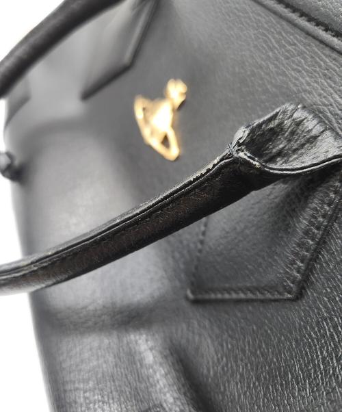 Vivienne Westwood（ヴィヴィアンウエストウッド）Vivienne Westwood (ヴィヴィアンウエストウッド) ハンドバッグ ブラックの古着・服飾アイテム