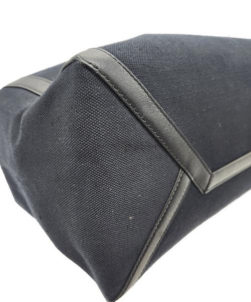 VALENTINO（ヴァレンティノ）VALENTINO (ヴァレンティノ) VLTNトートバッグ ブラックの古着・服飾アイテム