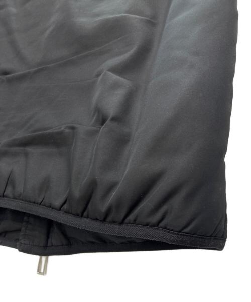 EMPORIO ARMANI（エンポリオアルマーニ）EMPORIO ARMANI (エンポリオアルマーニ) 中綿ベスト ブラック サイズ:Mの古着・服飾アイテム