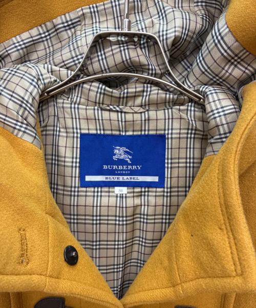 BURBERRY BLUE LABEL（バーバリーロンドンブルーレーベル）BURBERRY BLUE LABEL (バーバリーロンドンブルーレーベル) ダッフルコート イエロー サイズ:38の古着・服飾アイテム