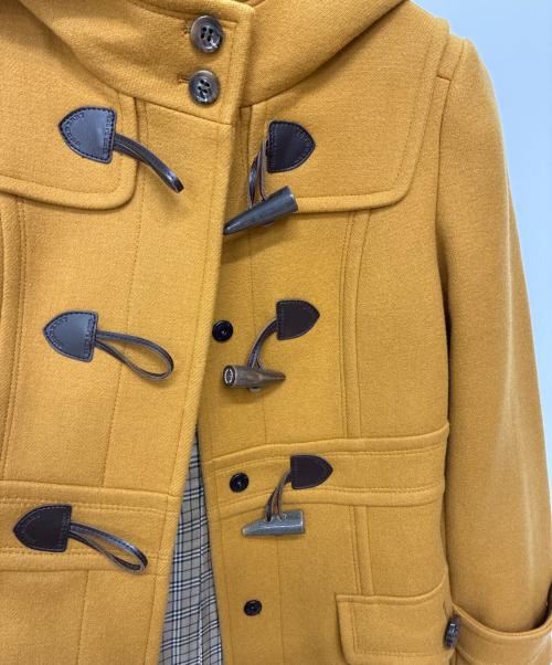 BURBERRY BLUE LABEL（バーバリーロンドンブルーレーベル）BURBERRY BLUE LABEL (バーバリーロンドンブルーレーベル) ダッフルコート イエロー サイズ:38の古着・服飾アイテム