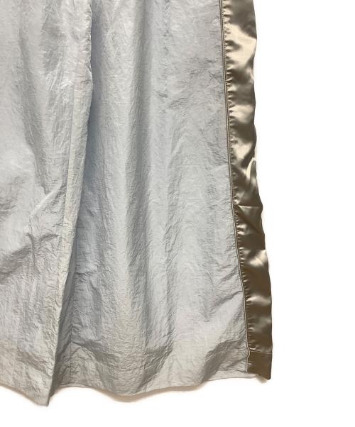 miicielmyum（miicielmyum）miicielmyum (miicielmyum) サテンラインワイドパンツ スカイブルー サイズ:Freeの古着・服飾アイテム