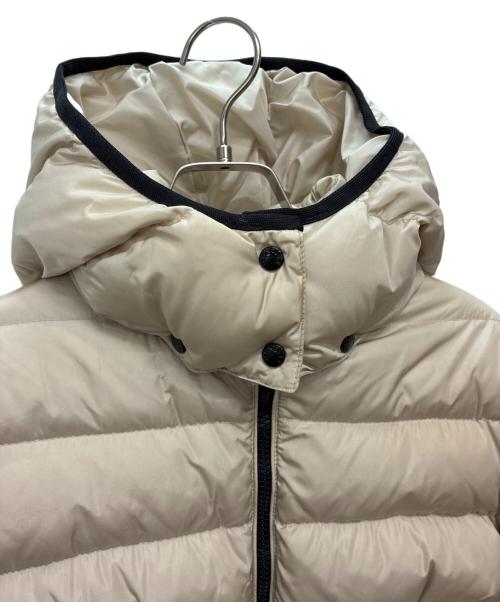 MONCLER（モンクレール）MONCLER (モンクレール) CHARPAL GIUBBOTTO ダウンコート ベージュ サイズ:SIZE 14(164cm)の古着・服飾アイテム